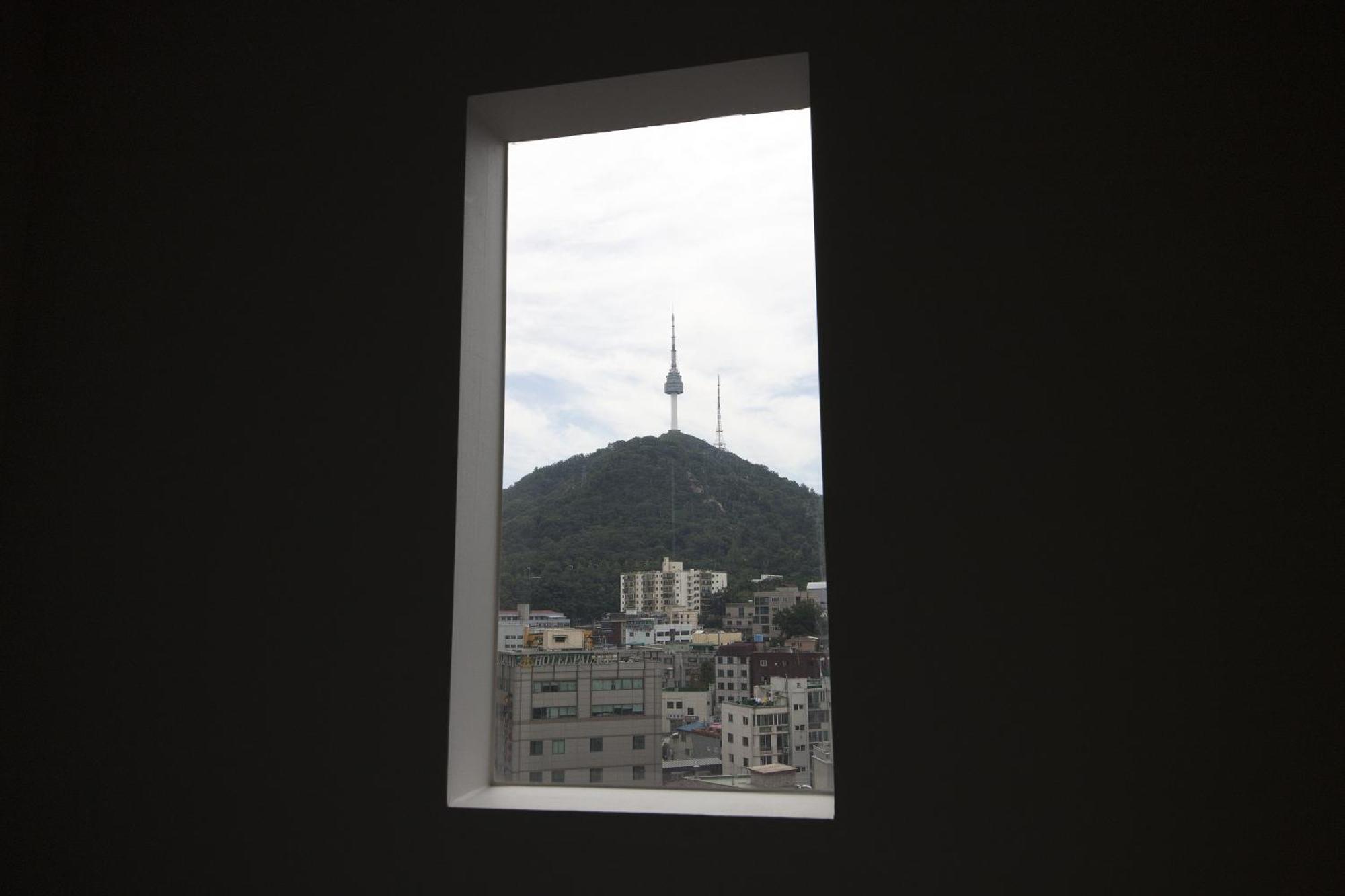 24 Guesthouse Myeongdong Town Сеул Номер фото